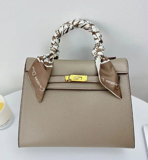 Stylish Women's Leather Hand Palm Texture Bag